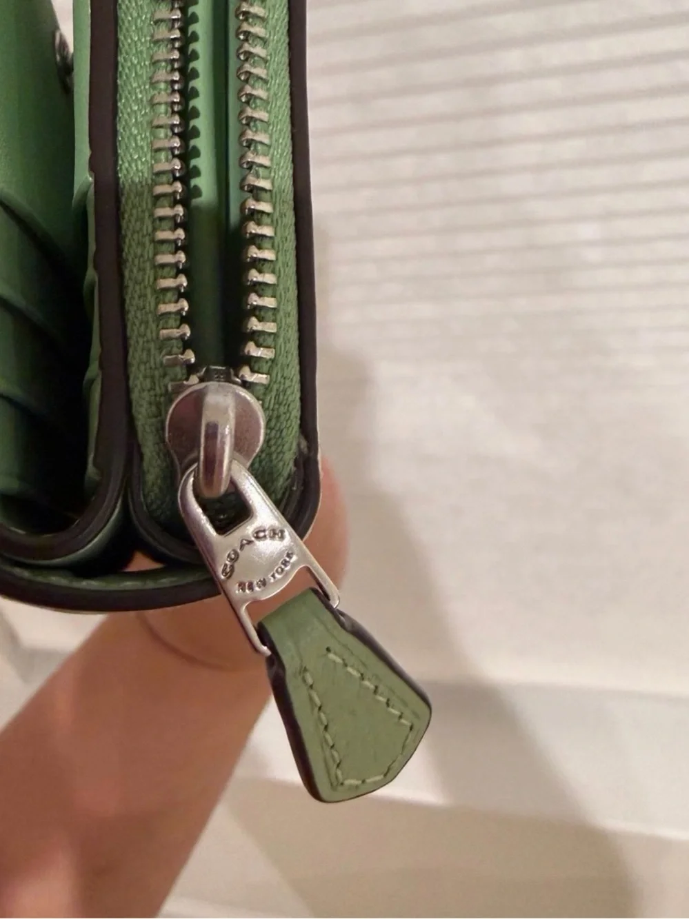 Coach billfold wallet EUC pale pistachio/silver hardware retails $150